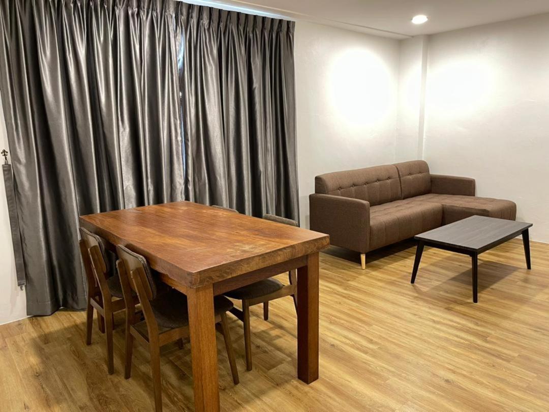 Ca Homestay Kuching Exterior foto